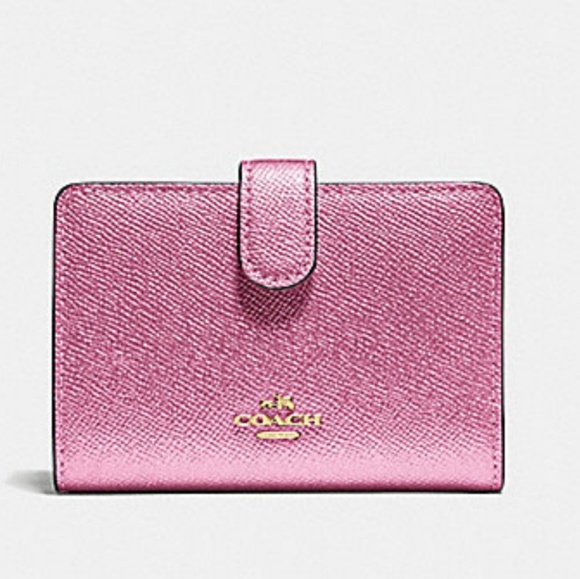 Coach Handbags - Coach Medium Corner Zip Wallet F23256 NWT